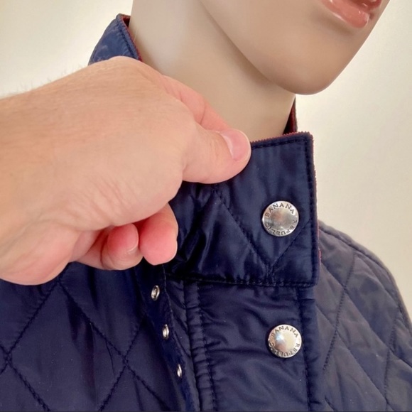 NWT Banana Republic quilted navy field vest - Picture 5 of 16